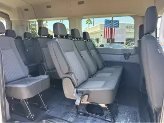 2024 Ford Transit Passenger Wagon XLT