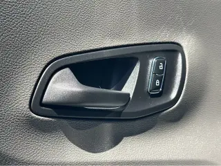 2024 Ford Transit Passenger Wagon XLT