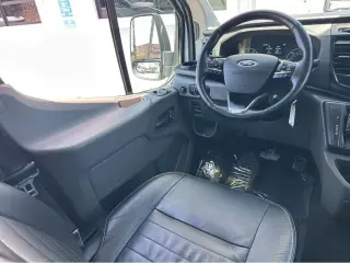 2023 Ford Transit Passenger Wagon XLT