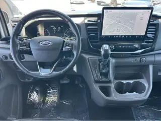 2023 Ford Transit Passenger Wagon XLT