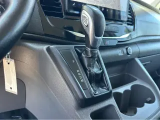 2023 Ford Transit Passenger Wagon XLT