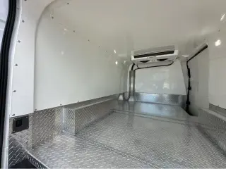 2024 Ford Transit Cargo Van T-150