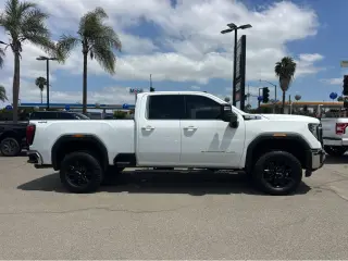 2024 GMC Sierra 2500HD SLE