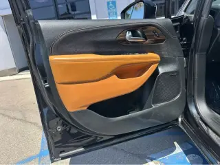 2023 Chrysler Pacifica Hybrid Pinnacle