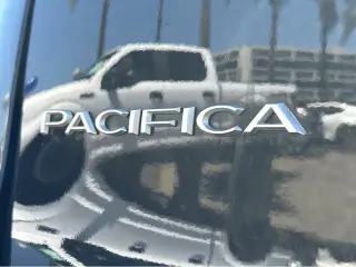 2023 Chrysler Pacifica Hybrid Pinnacle