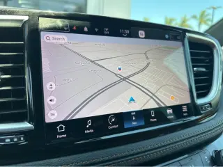 2023 Chrysler Pacifica Hybrid Pinnacle