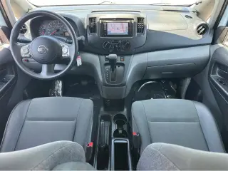 2015 Nissan NV200
