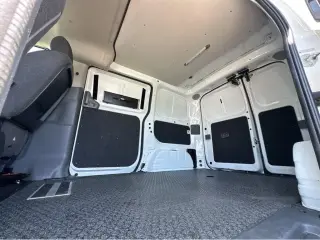 2015 Nissan NV200