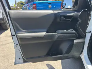 2022 Toyota Tacoma 2WD SR