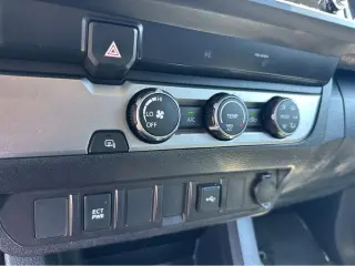 2022 Toyota Tacoma 2WD SR