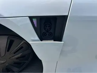 2024 Lucid Air Pure