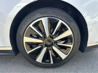 2024 Lucid Air Touring