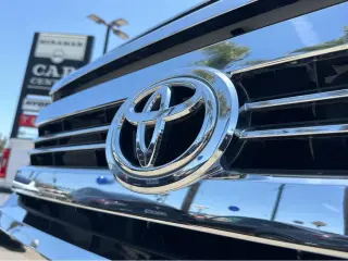 2017 Toyota Tundra 4WD 1794 Edition