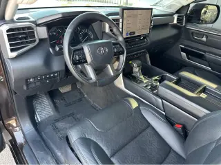 2022 Toyota Tundra 4WD Limited