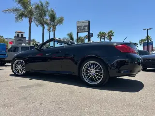 2014 INFINITI Q60 Convertible