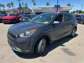 2018 Kia Niro Plug-In Hybrid LX