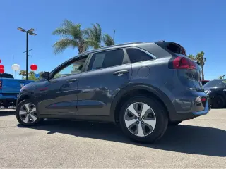 2018 Kia Niro Plug-In Hybrid LX