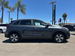 2018 Kia Niro Plug-In Hybrid LX