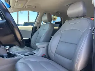 2018 Kia Niro Plug-In Hybrid LX