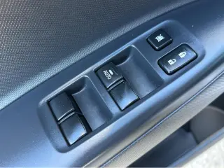 2024 Mitsubishi Mirage G4 LE