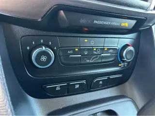 2022 Ford Transit Connect Van XL