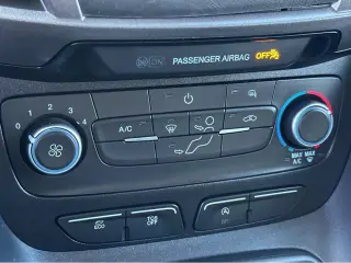 2023 Ford Transit Connect Van XL
