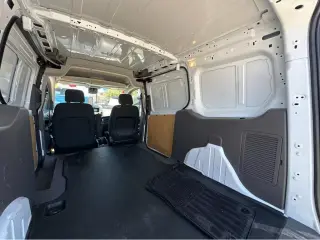 2023 Ford Transit Connect Van XL