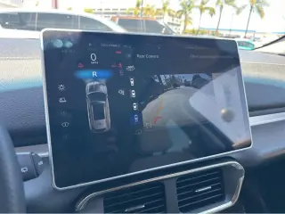 2023 VinFast VF 8 Plus