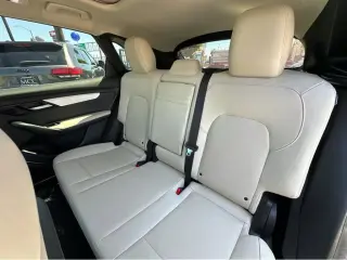 2023 VinFast VF 8 Plus