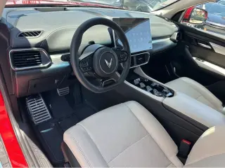 2023 VinFast VF 8 Plus