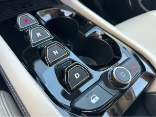 2023 VinFast VF 8 Plus