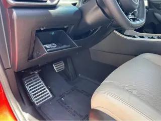 2023 VinFast VF 8 Plus