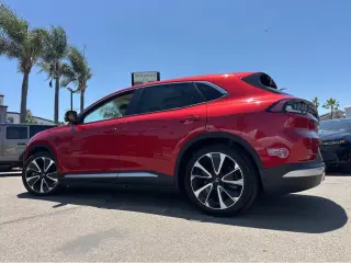 2023 VinFast VF 8 Plus