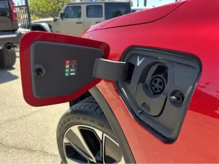 2023 VinFast VF 8 Plus