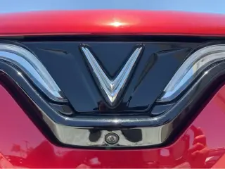 2023 VinFast VF 8 Plus