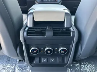 2022 Land Rover Defender X-Dynamic HSE