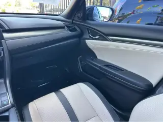 2017 Honda Civic Hatchback