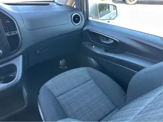 2016 Mercedes-Benz Metris Passenger Van