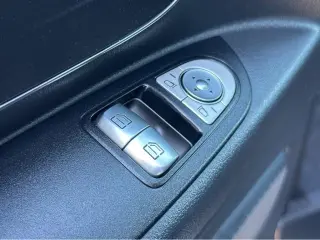 2016 Mercedes-Benz Metris Passenger Van
