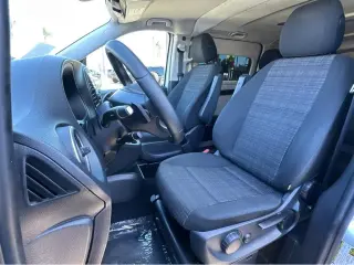 2016 Mercedes-Benz Metris Passenger Van