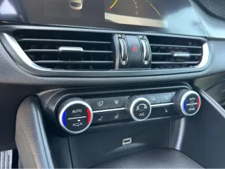 2019 Alfa Romeo Giulia Ti Sport