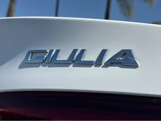 2019 Alfa Romeo Giulia Ti Sport