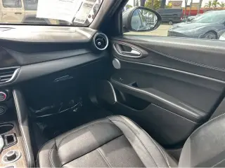 2022 Alfa Romeo Giulia