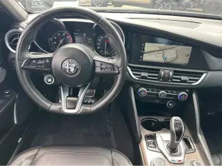 2022 Alfa Romeo Giulia