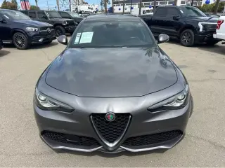 2022 Alfa Romeo Giulia