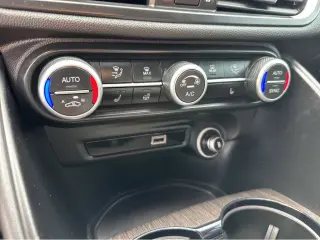 2022 Alfa Romeo Giulia