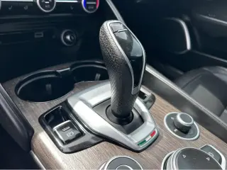 2022 Alfa Romeo Giulia