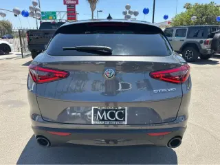 2023 Alfa Romeo Stelvio Sprint