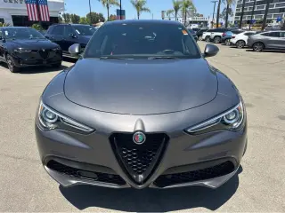 2023 Alfa Romeo Stelvio Sprint