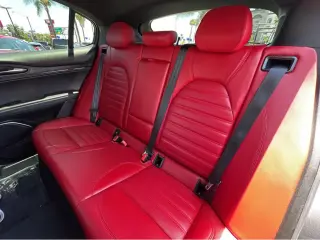 2023 Alfa Romeo Stelvio Sprint